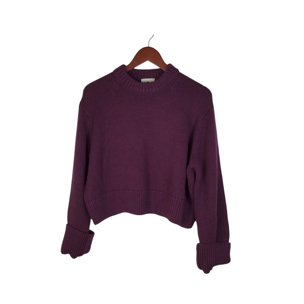 Tuckernut Merlot Aiden Sweater Size Small.